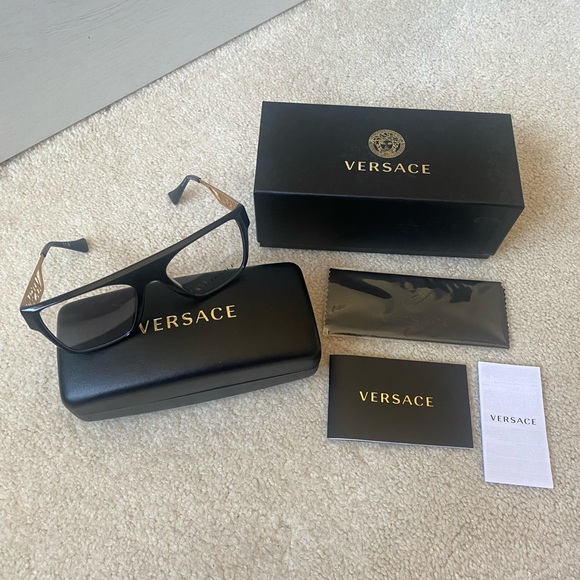 SOLD **BRAND NEW VERSACE EYEGLASSES** - Picture 3 of 13